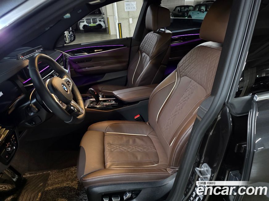 BMW Gran Turismo 2024