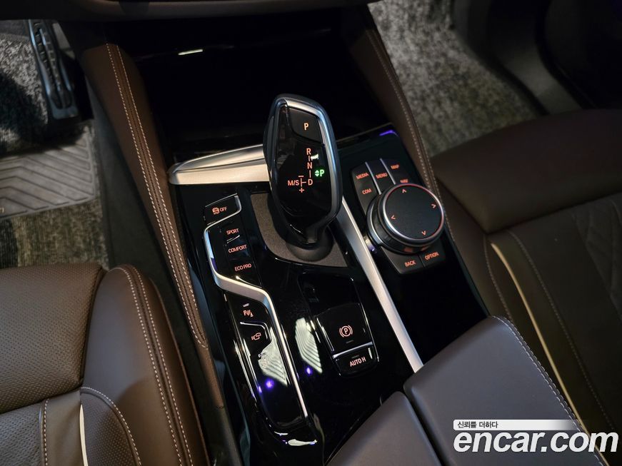 BMW Gran Turismo 2024