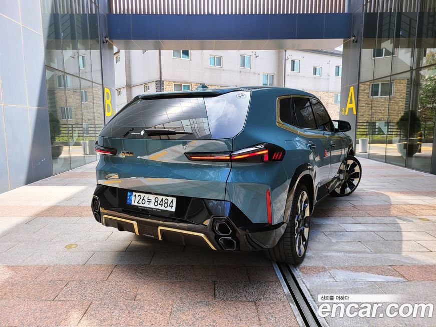 BMW XM 2023
