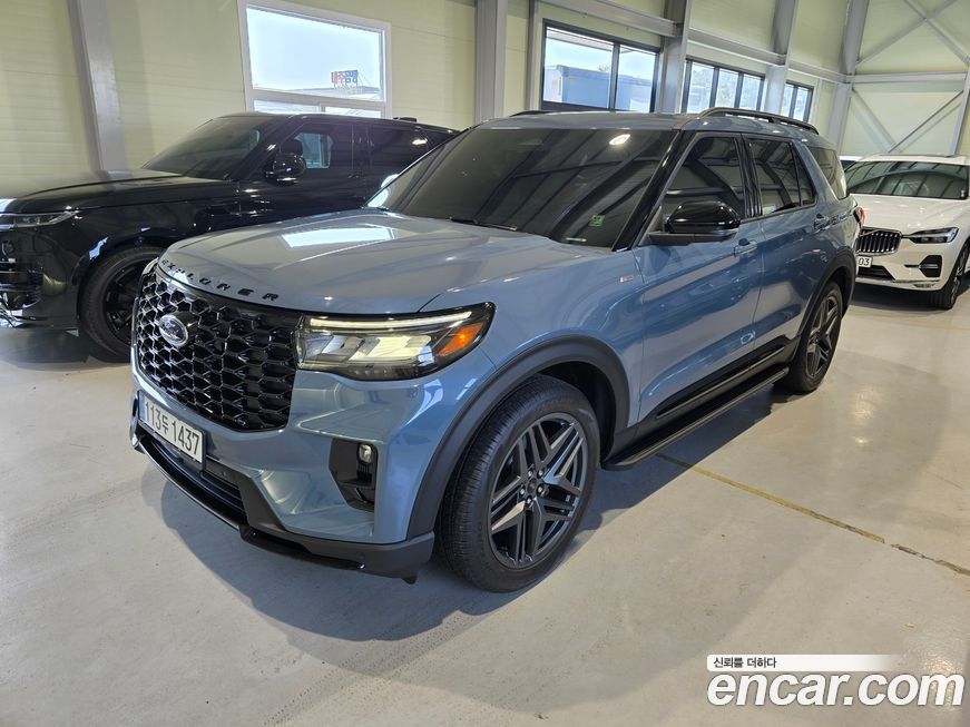 Ford Explorer 2025