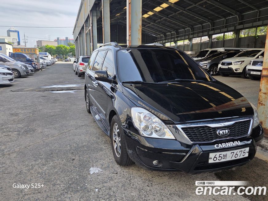 Kia Canival 2014
