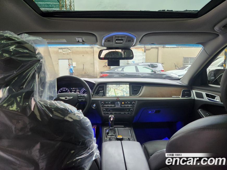 Hyundai Genesis 2016