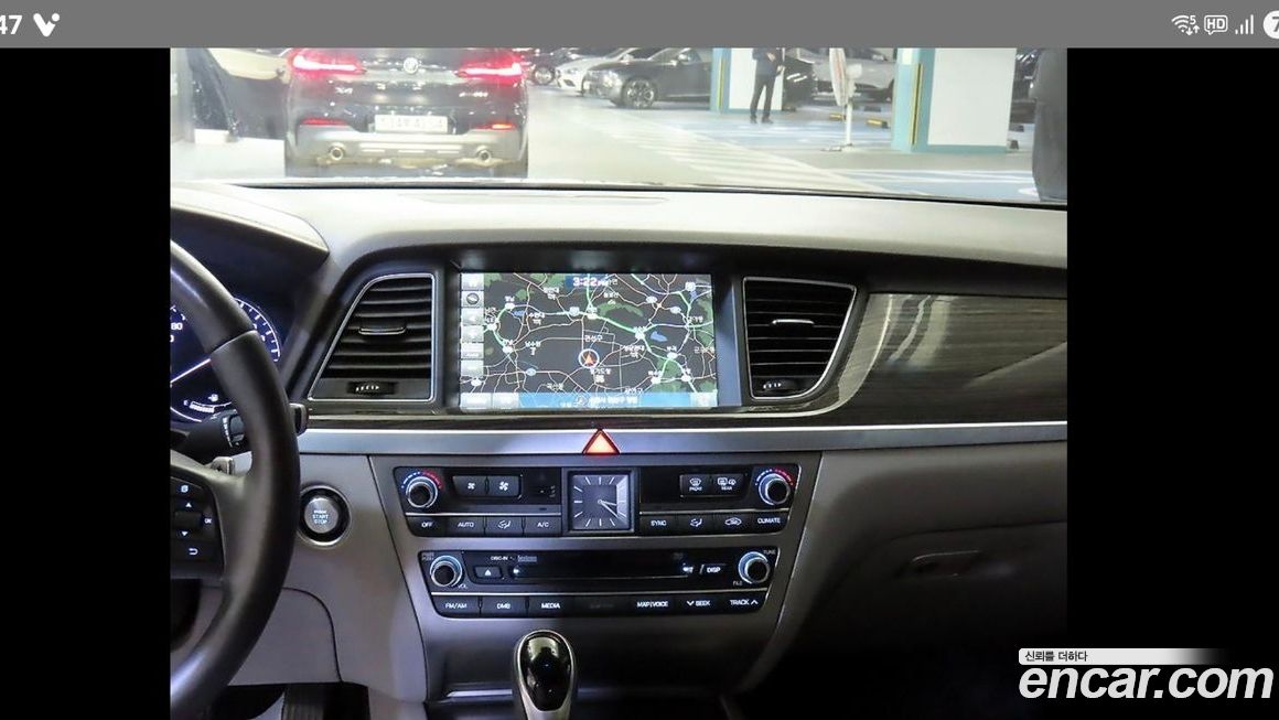 Hyundai Genesis 2015