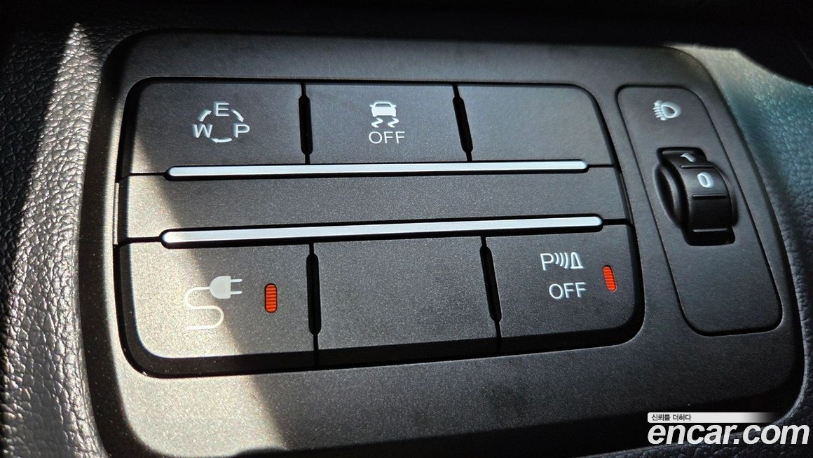 KG_Mobility_Ssangyong TIBOLI 2017