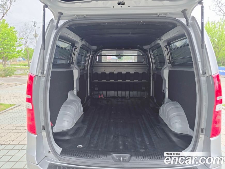 Hyundai Starex 2018