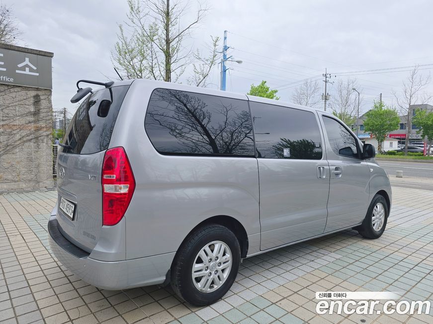 Hyundai Starex 2018