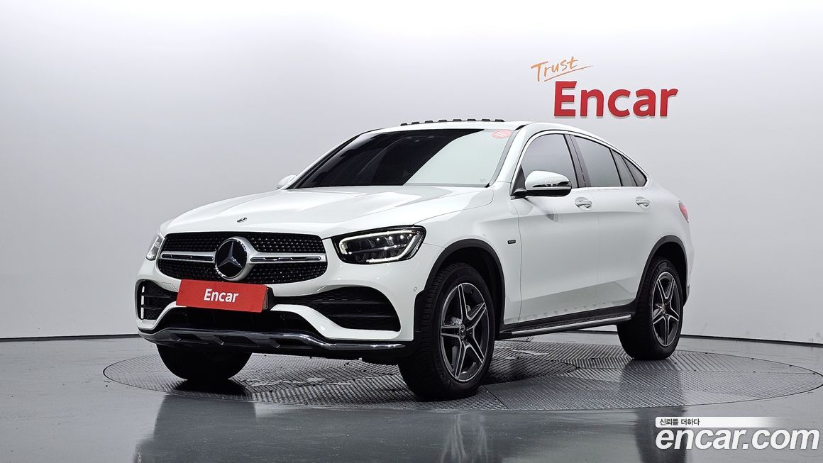 Mercedes-Benz GLC-Class 2021