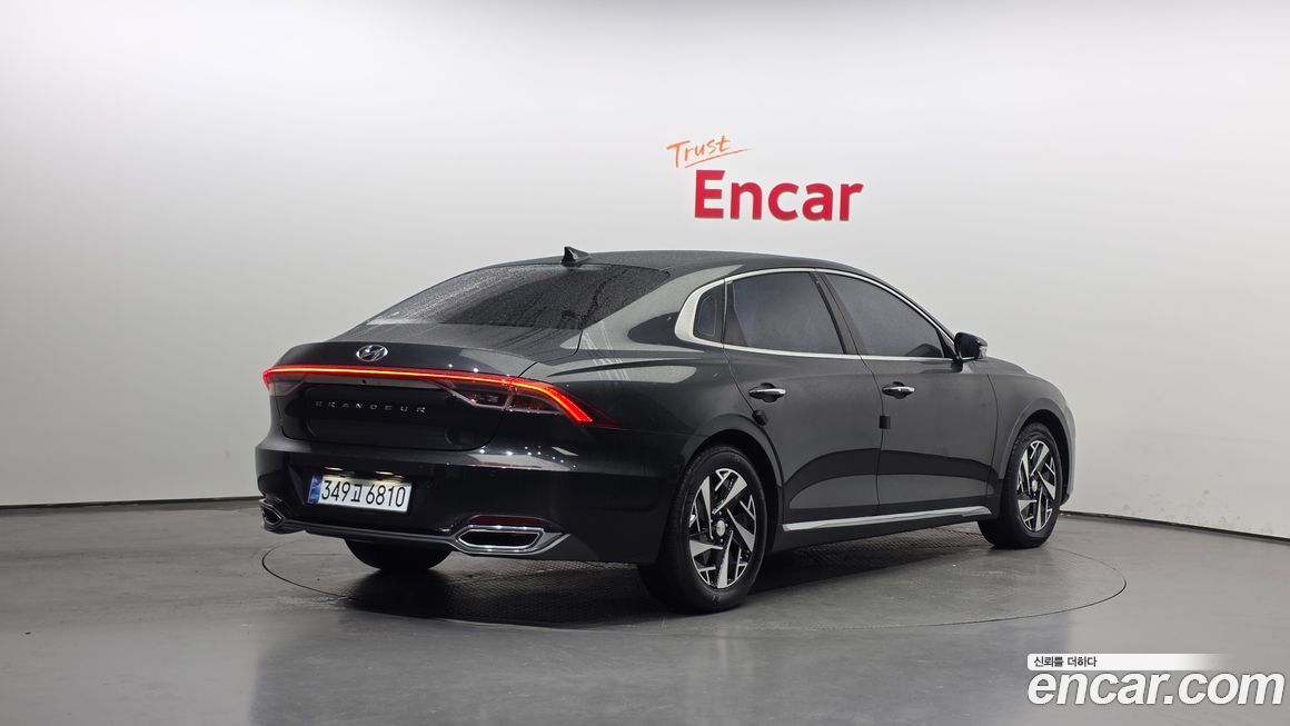 Hyundai Grandeur 2021