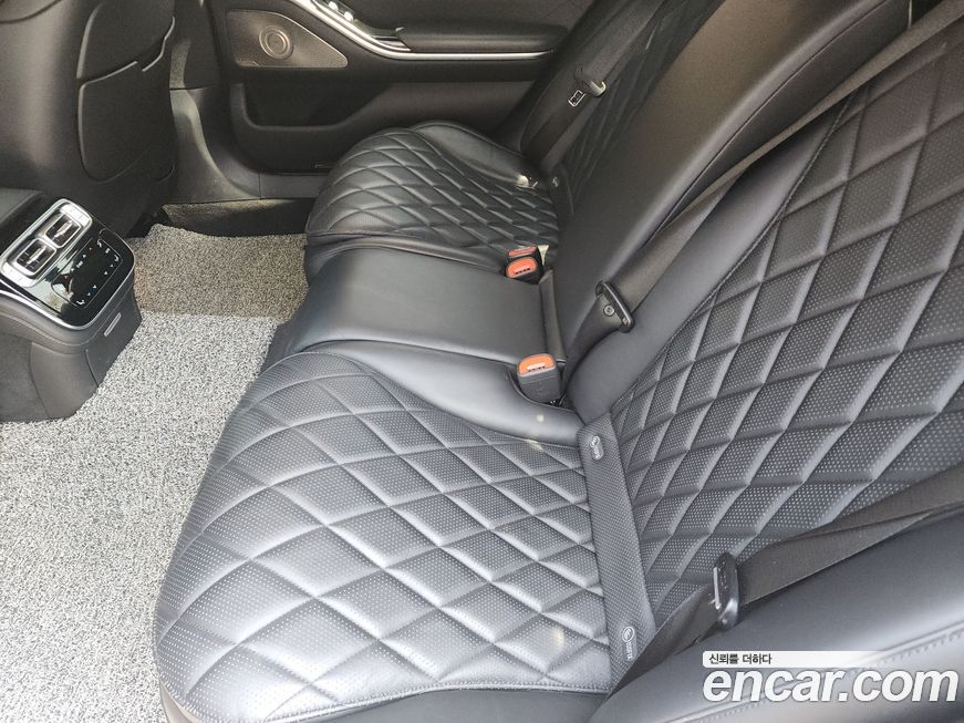 Mercedes-Benz S-Class 2022