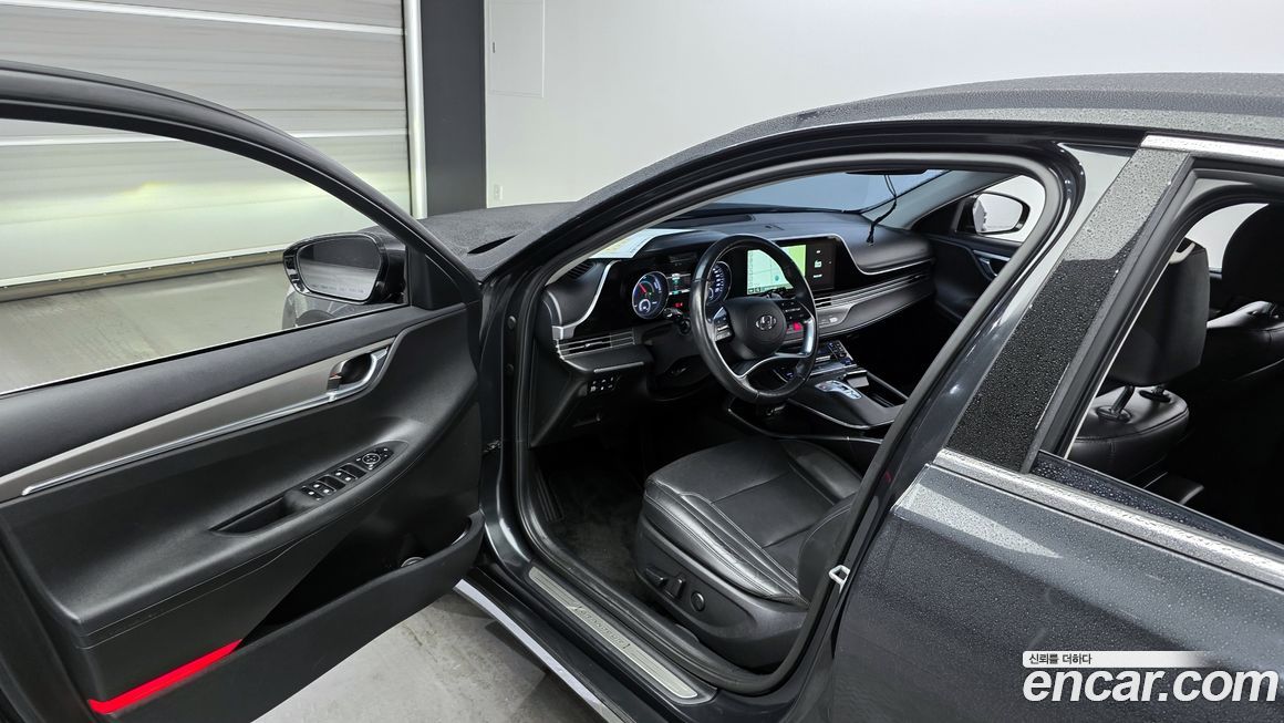 Hyundai Grandeur 2021