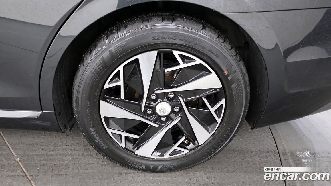 Hyundai Grandeur 2021