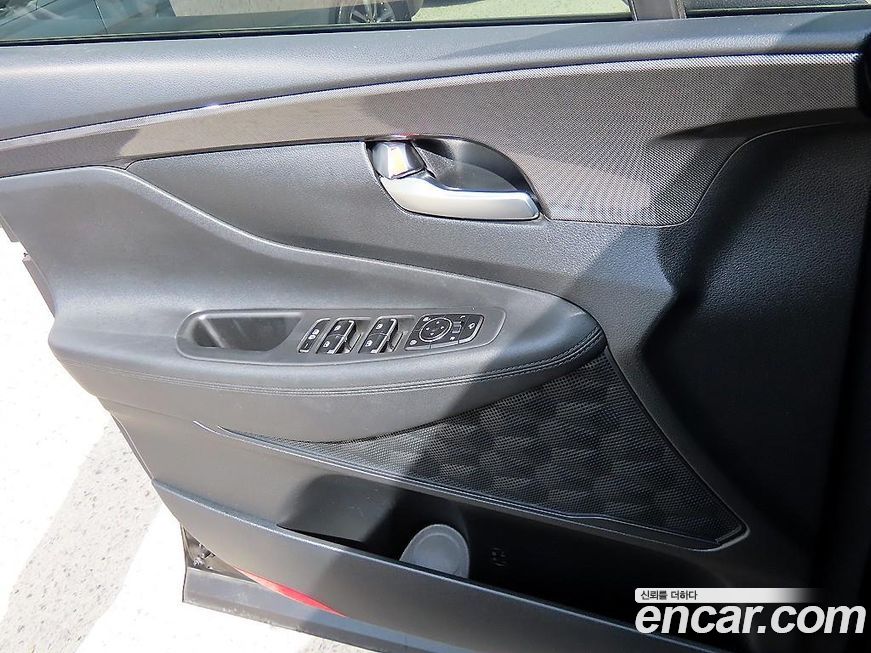 Hyundai Santafe 2022