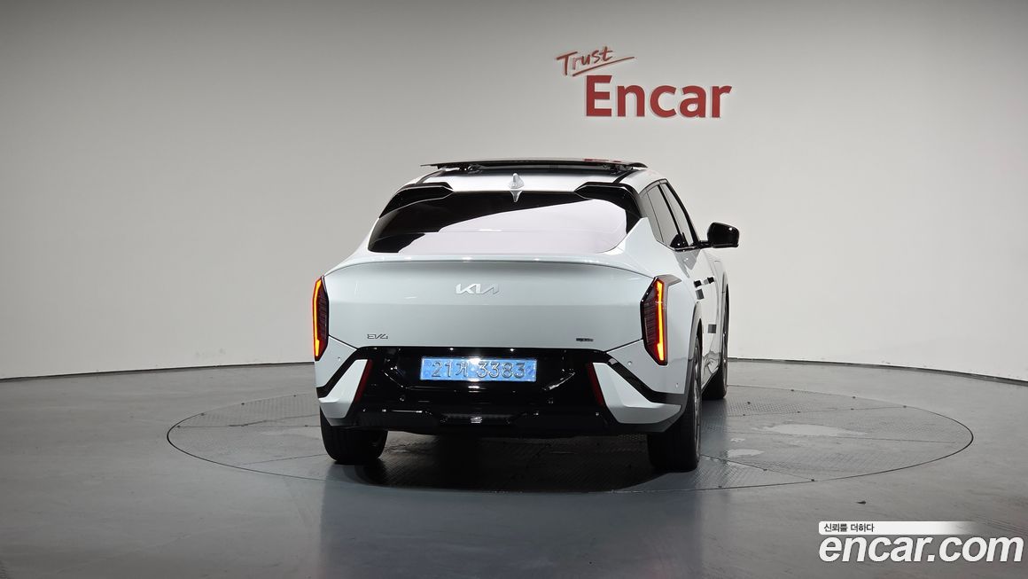 Kia EV4 2026