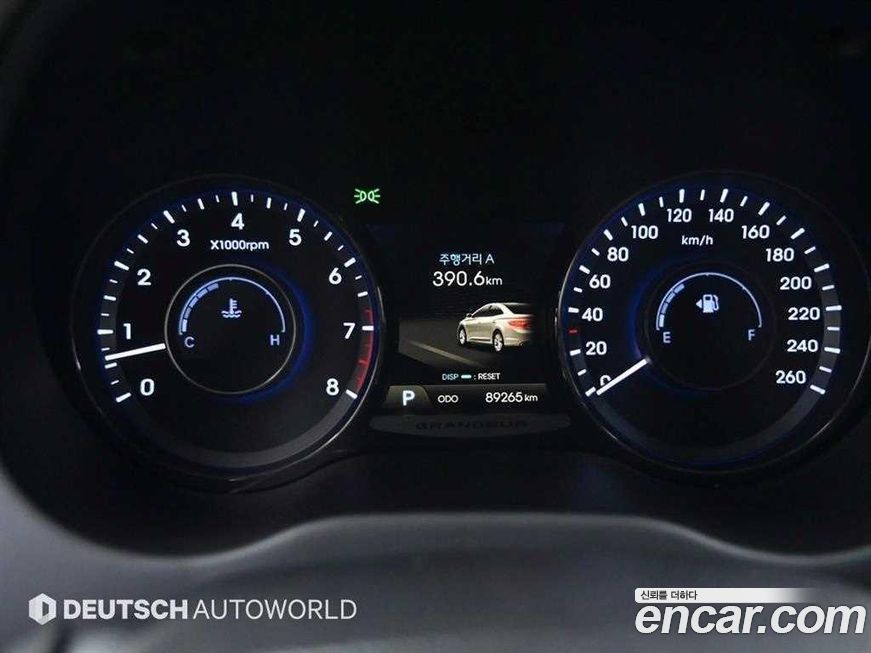 Hyundai Grandeur 2011