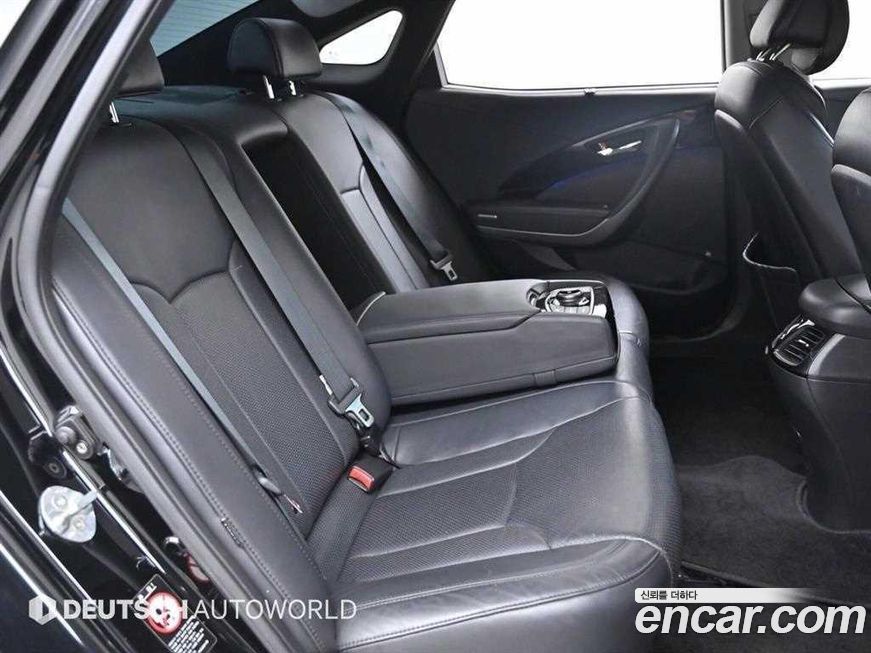 Hyundai Grandeur 2011