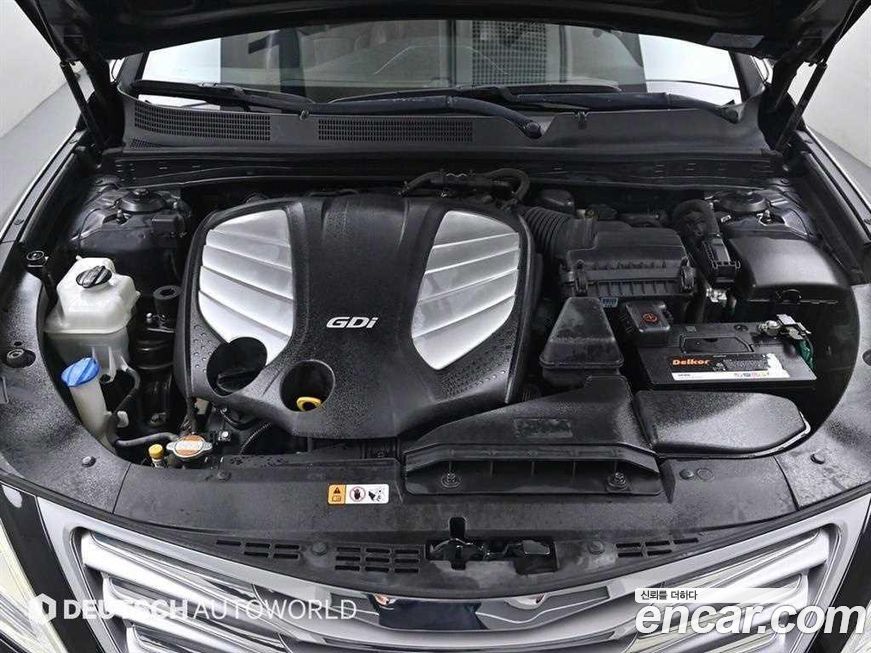 Hyundai Grandeur 2011