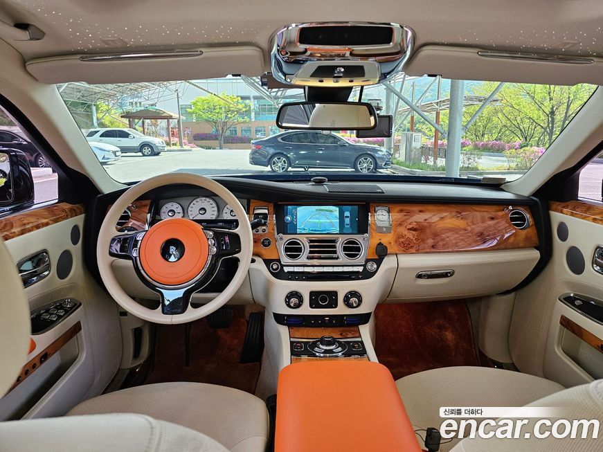 Rolls-Royce Ghost 2013