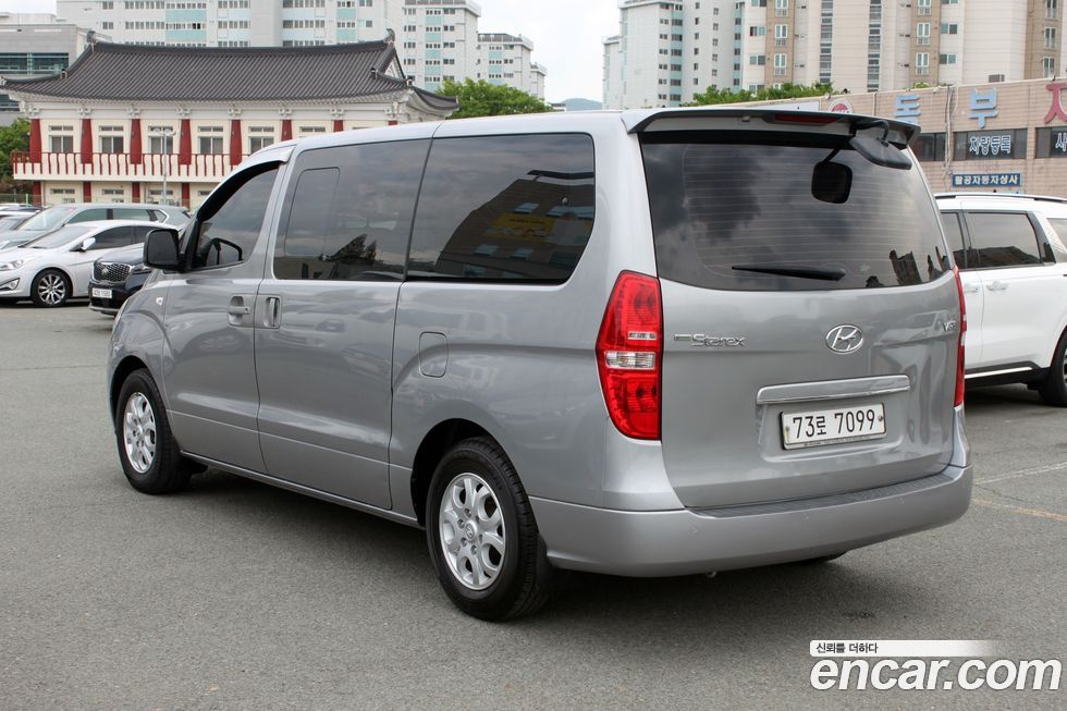 Hyundai Starex 2015