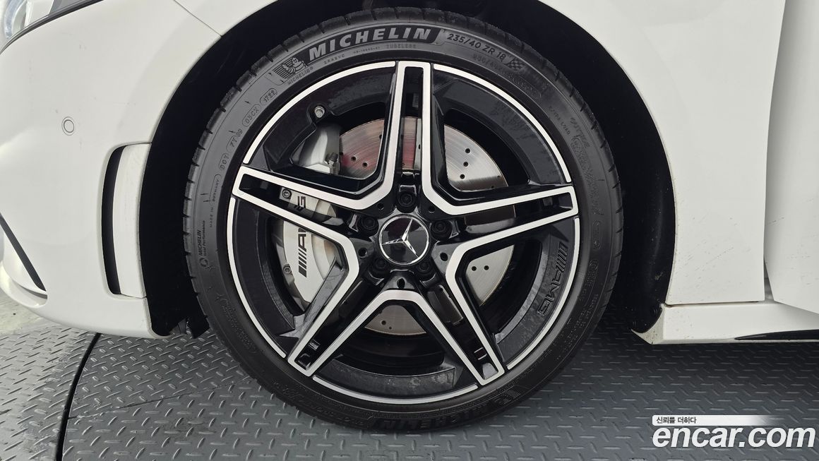 Mercedes-Benz A-Class 2023