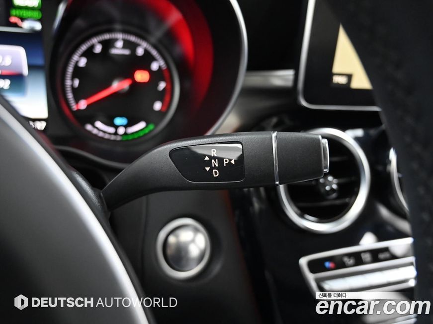 Mercedes-Benz GLC-Class 2019