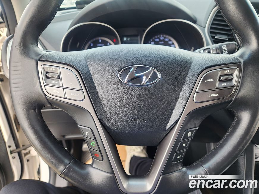 Hyundai Santafe 2016