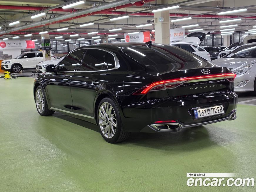 Hyundai Grandeur 2022