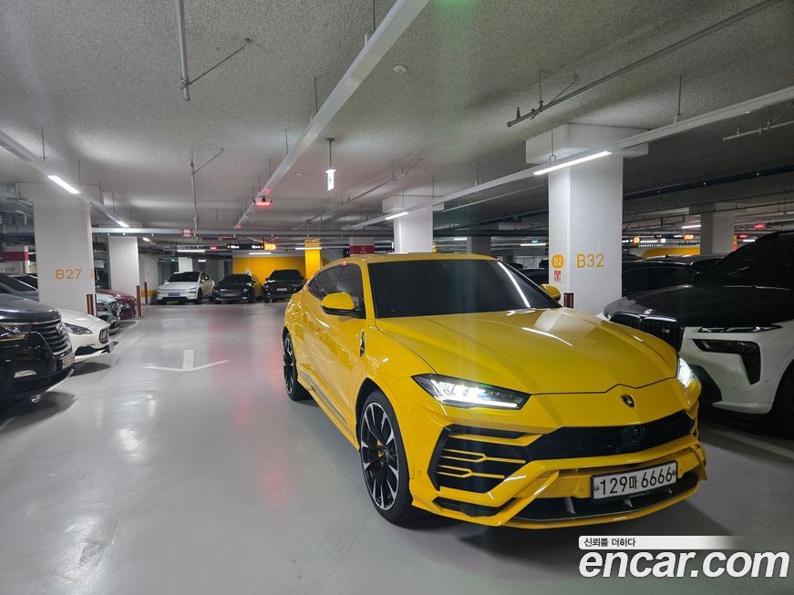 Lamborghini Urus 2019