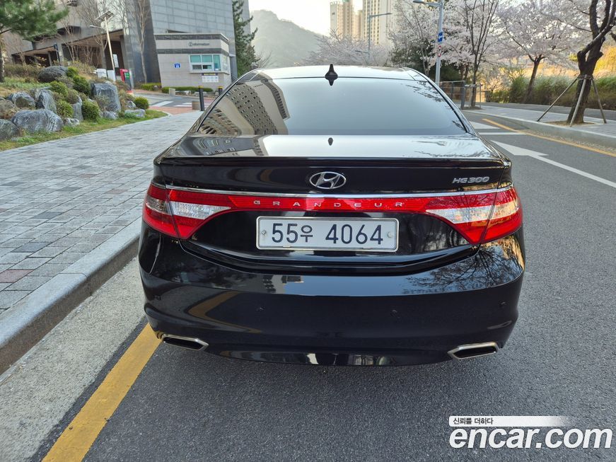 Hyundai Grandeur 2015