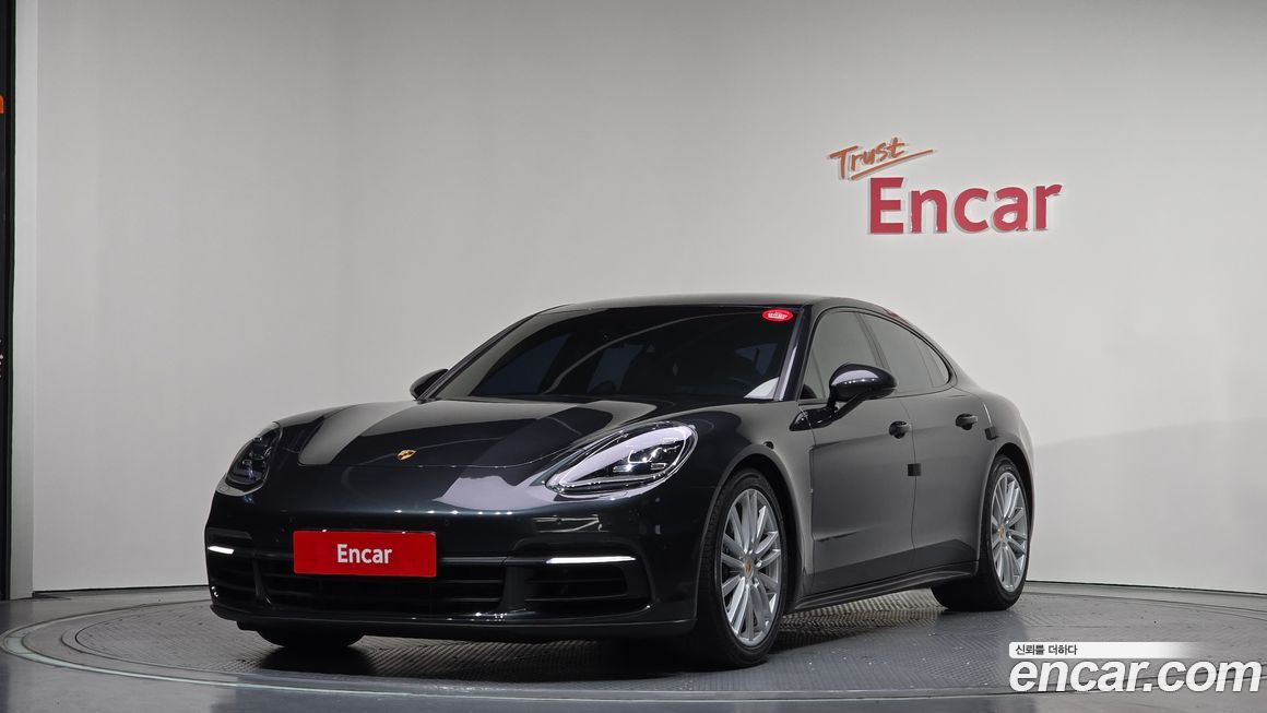 Porsche Panamera 2018