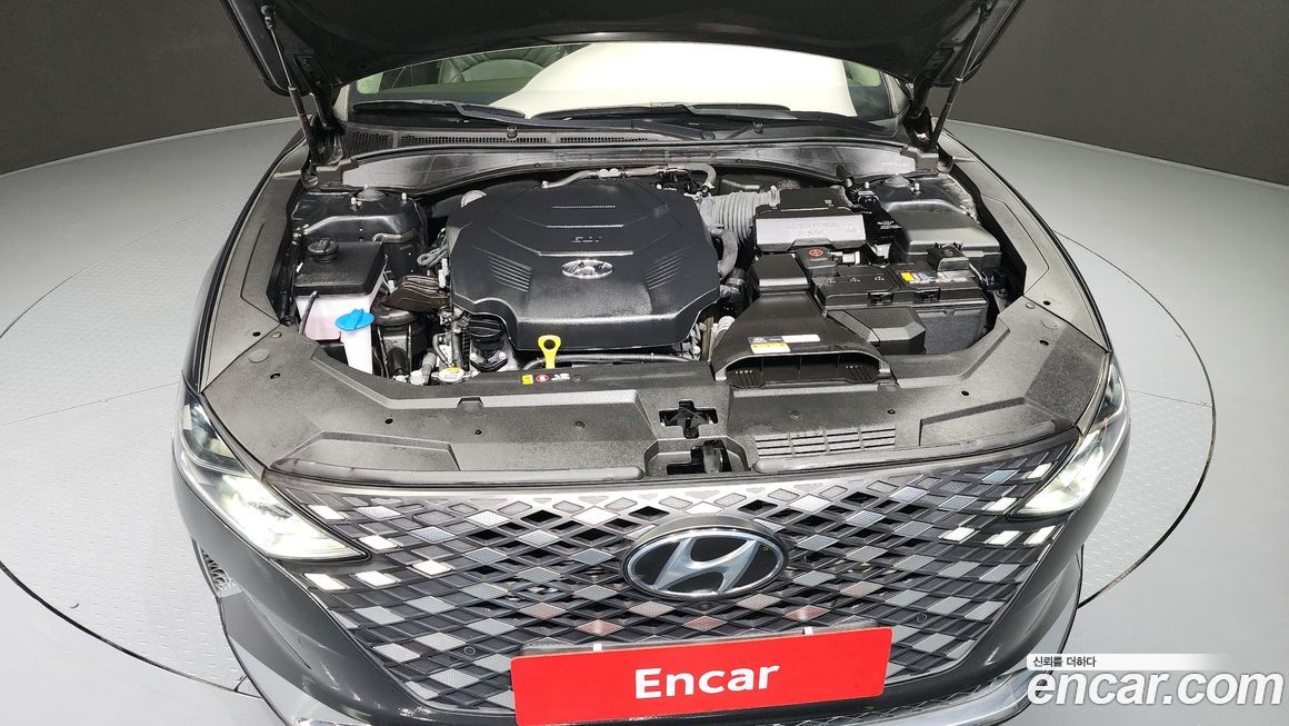 Hyundai Grandeur 2020