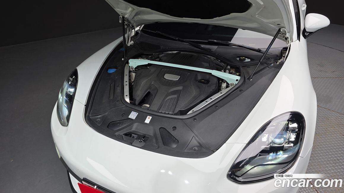 Porsche Panamera 2018