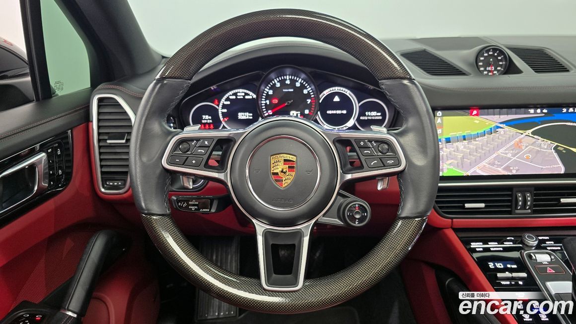 Porsche Cayenne 2021