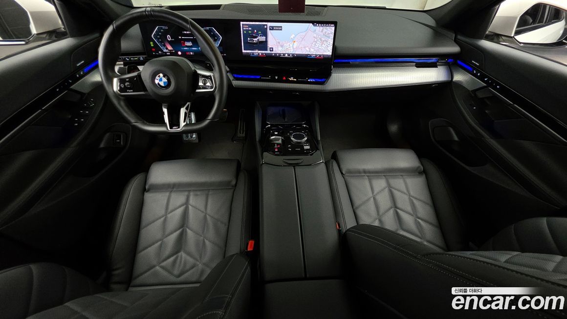 BMW 5-Series 2024