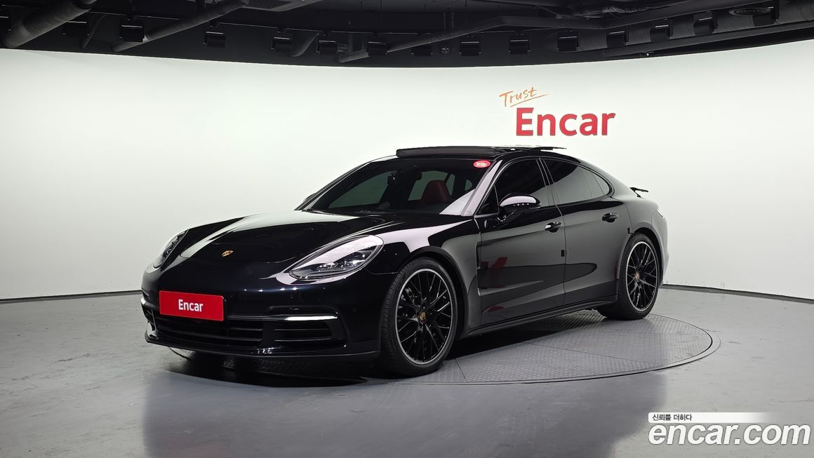 Porsche Panamera 2020