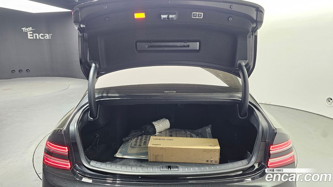 Genesis G80 2025