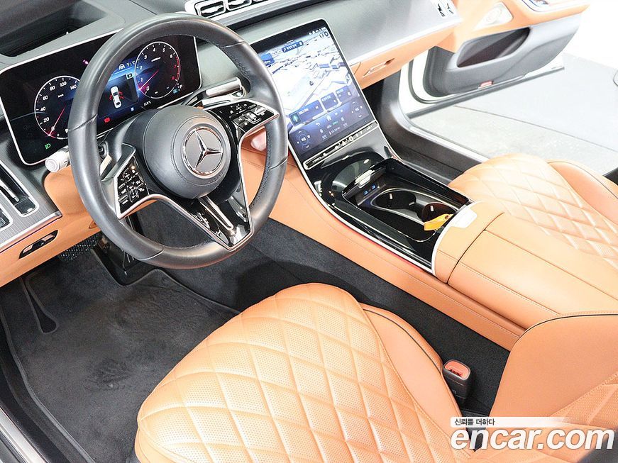 Mercedes-Benz S-Class 2023