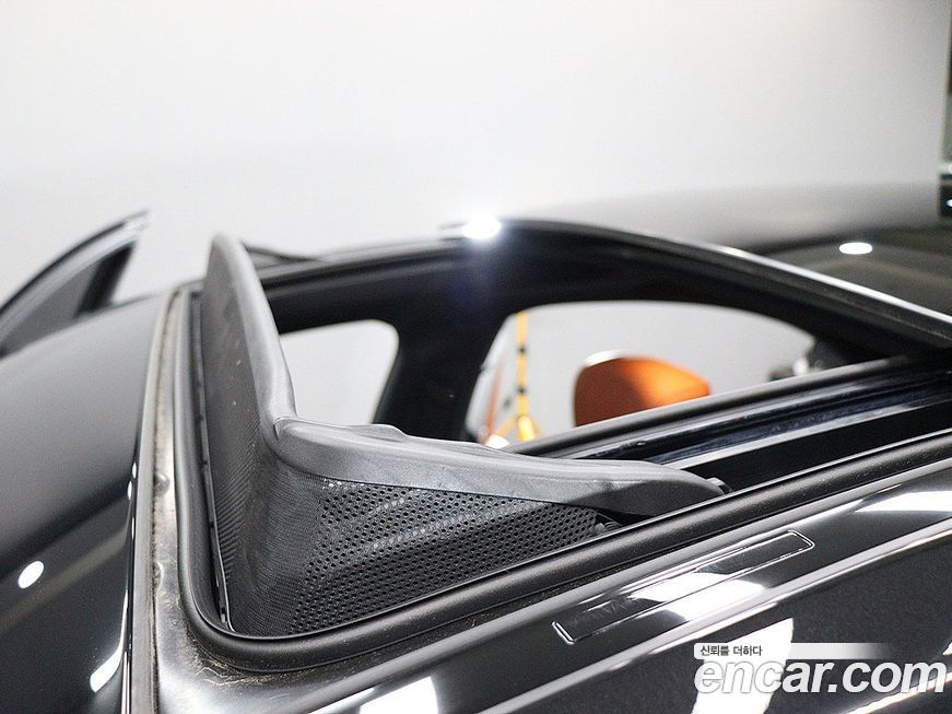 Mercedes-Benz S-Class 2023