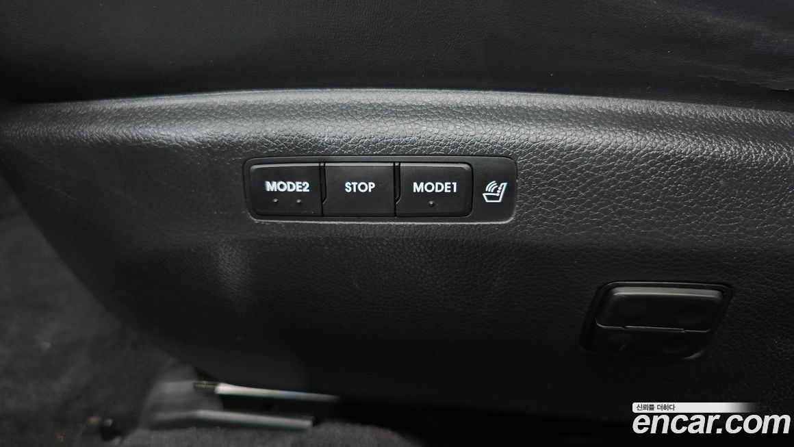 Hyundai Grandeur 2012