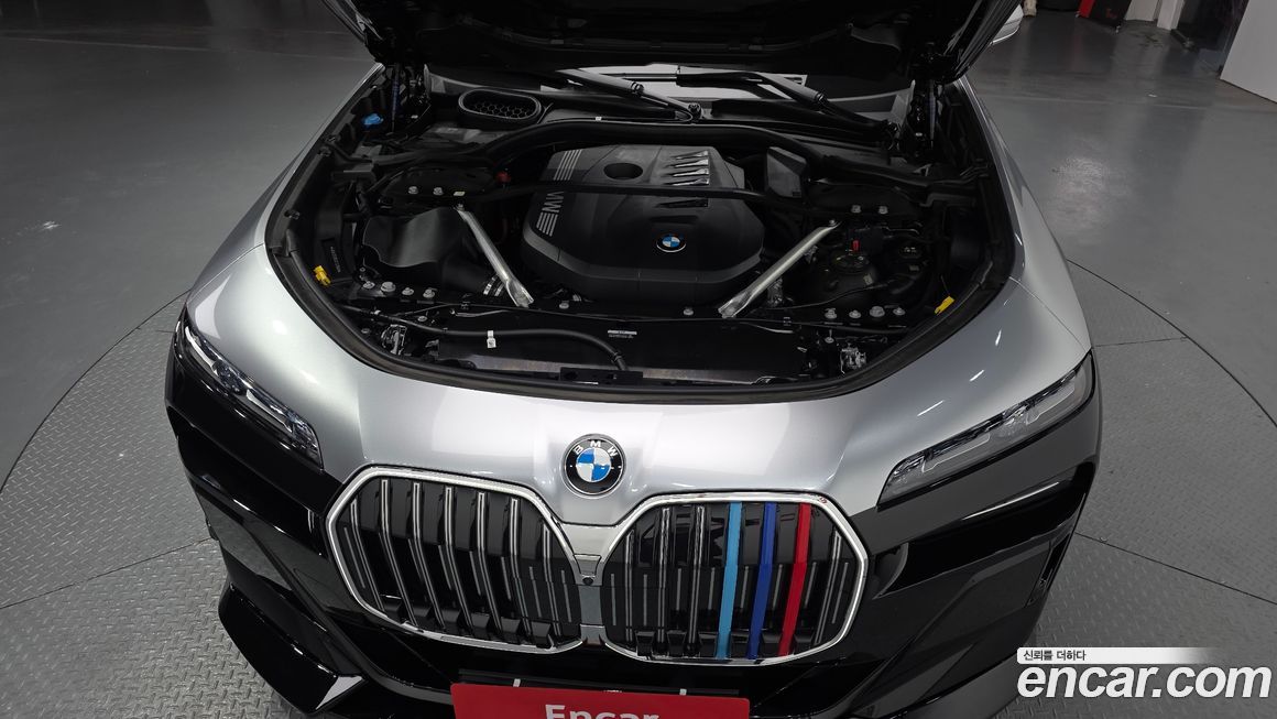 BMW 7-Series 2025