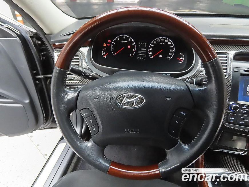 Hyundai Grandeur 2009