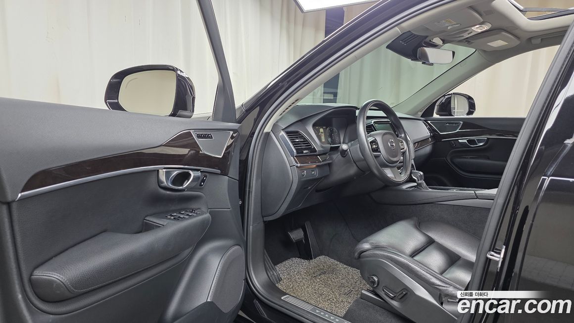 Volvo XC90 2018