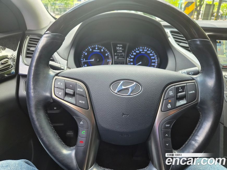 Hyundai Grandeur 2013