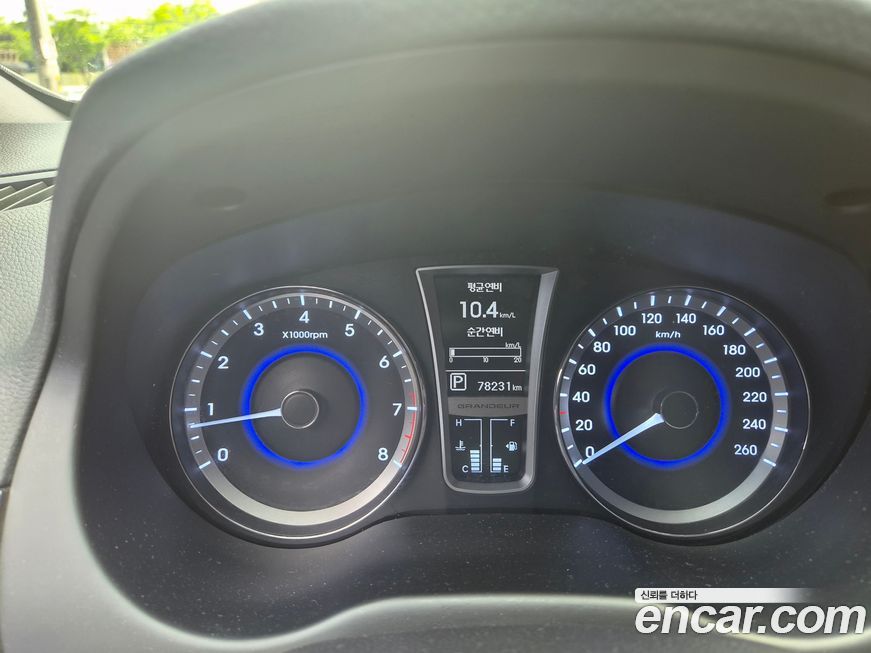 Hyundai Grandeur 2013