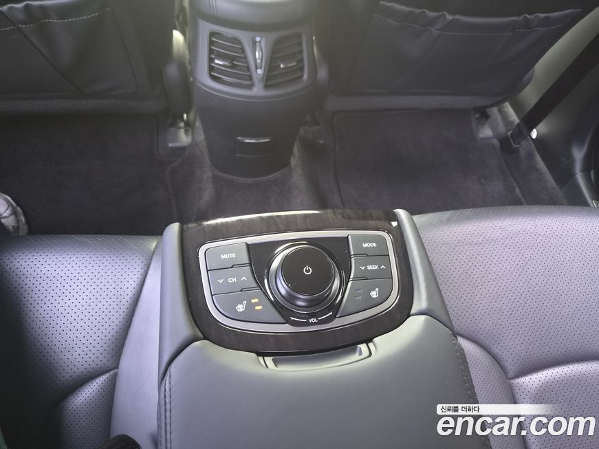 Hyundai Grandeur 2013