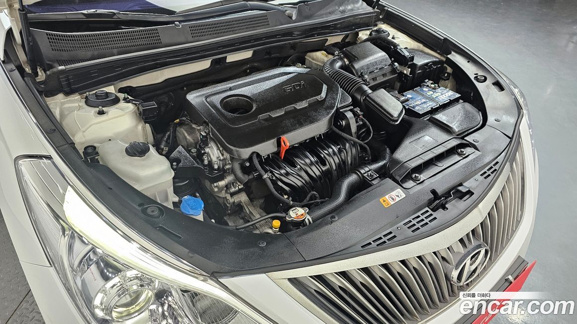 Hyundai Grandeur 2016