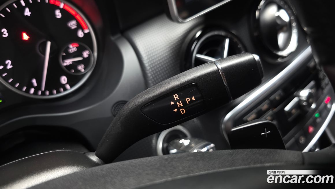 Mercedes-Benz A-Class 2014