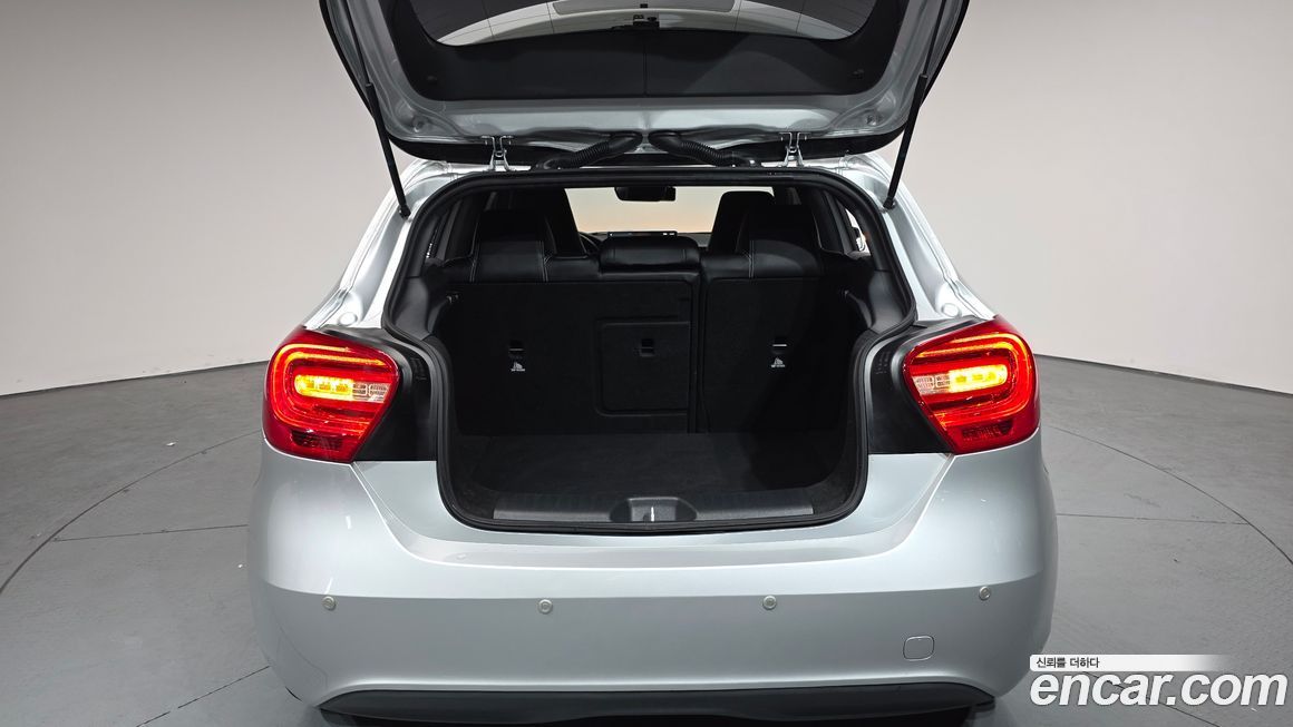 Mercedes-Benz A-Class 2014