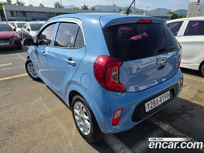 Kia morning 2017