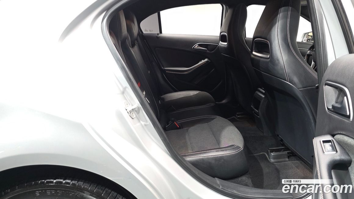 Mercedes-Benz A-Class 2014