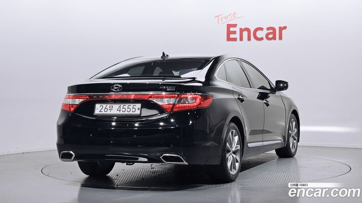 Hyundai Grandeur 2015